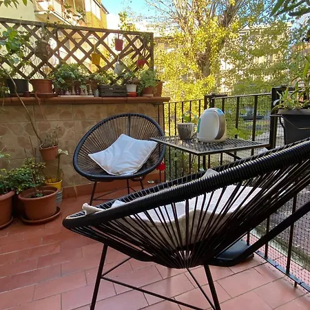 Lungarno68 Apartment *